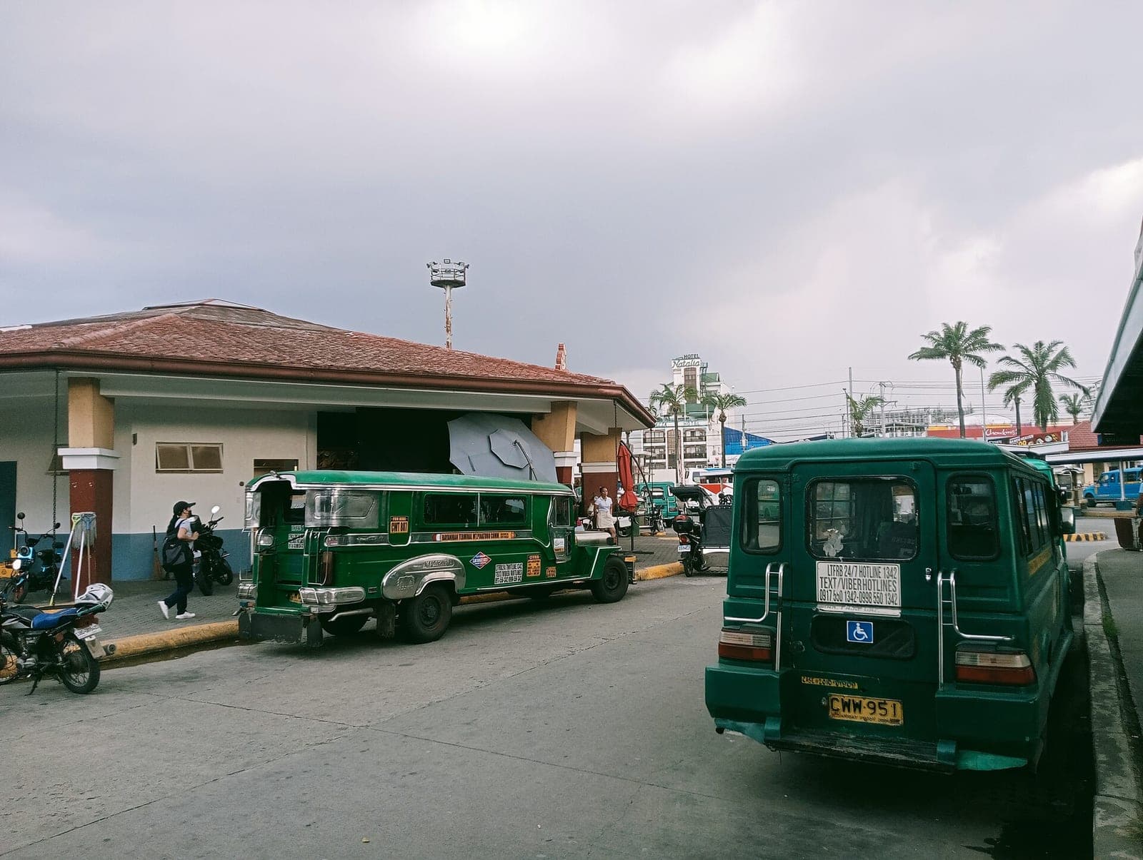 Bayanihan bus and jeepney terminal, Angeles City
