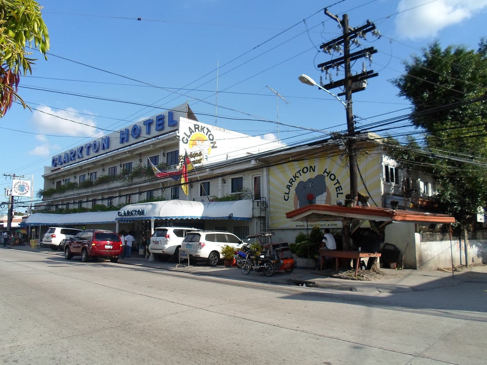 Clarkton Hotel on Don Juico Avenue, Angeles City