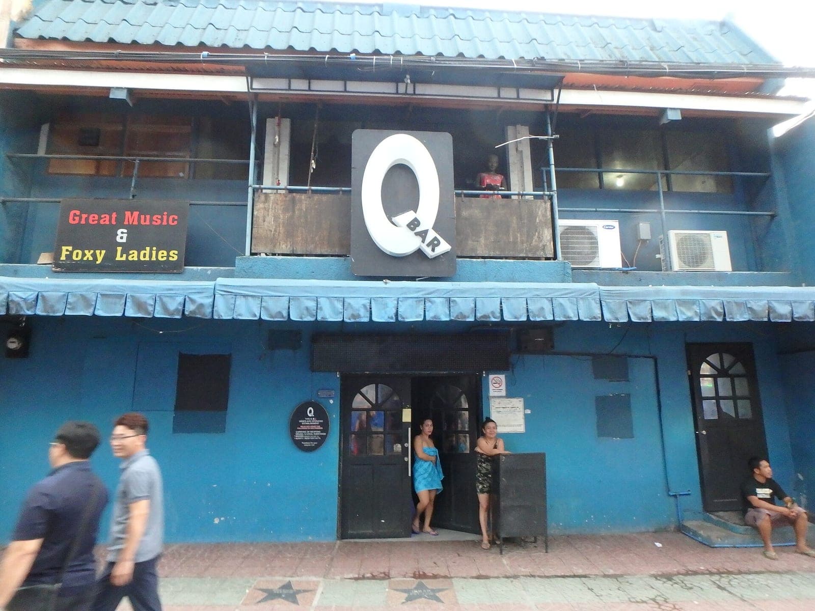 Q Bar on Walking Street, Angeles City
