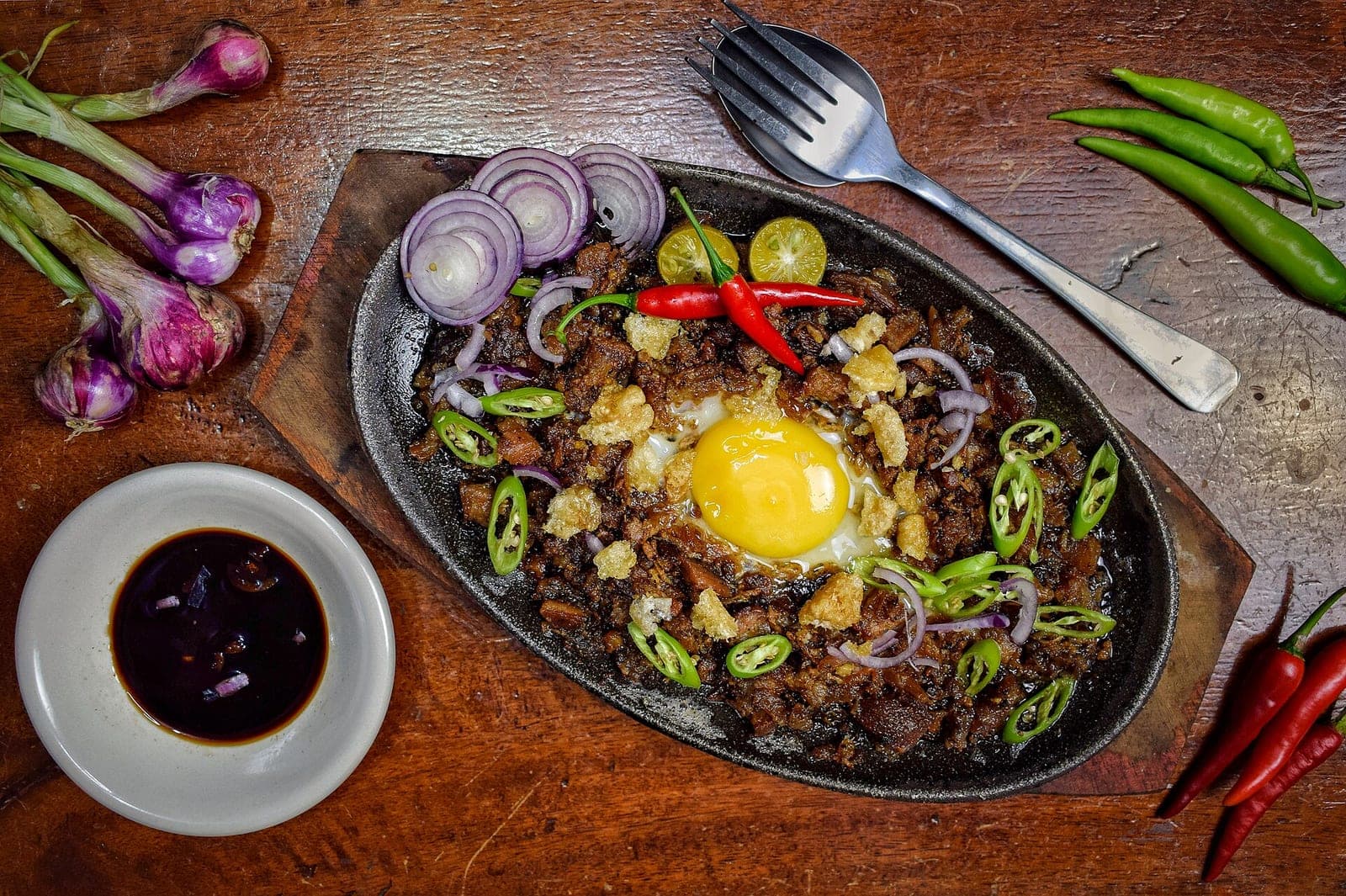 Sizzling sisig on a hot plate