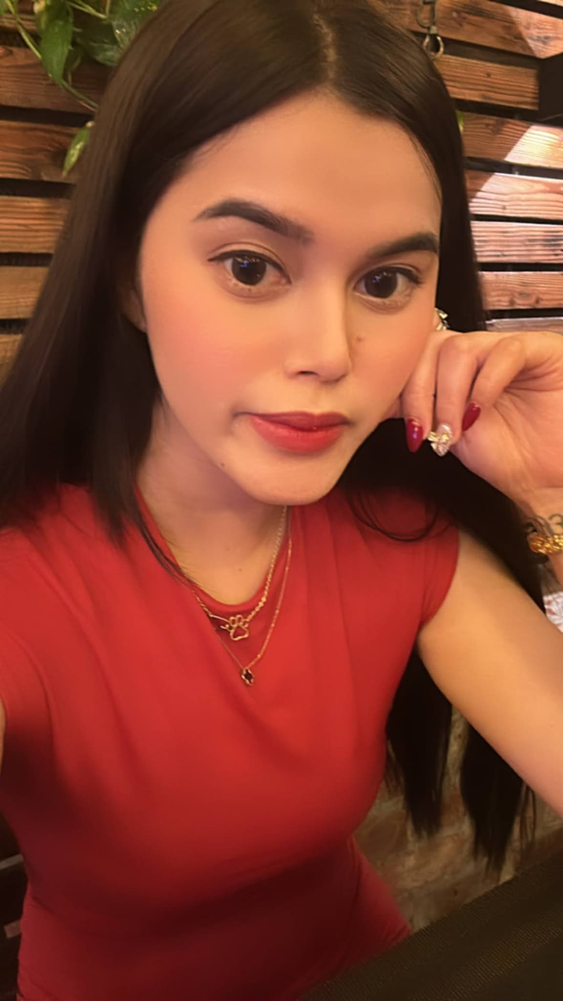 Kara, 24