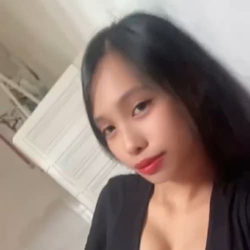 sofie, 23, from the Philippines