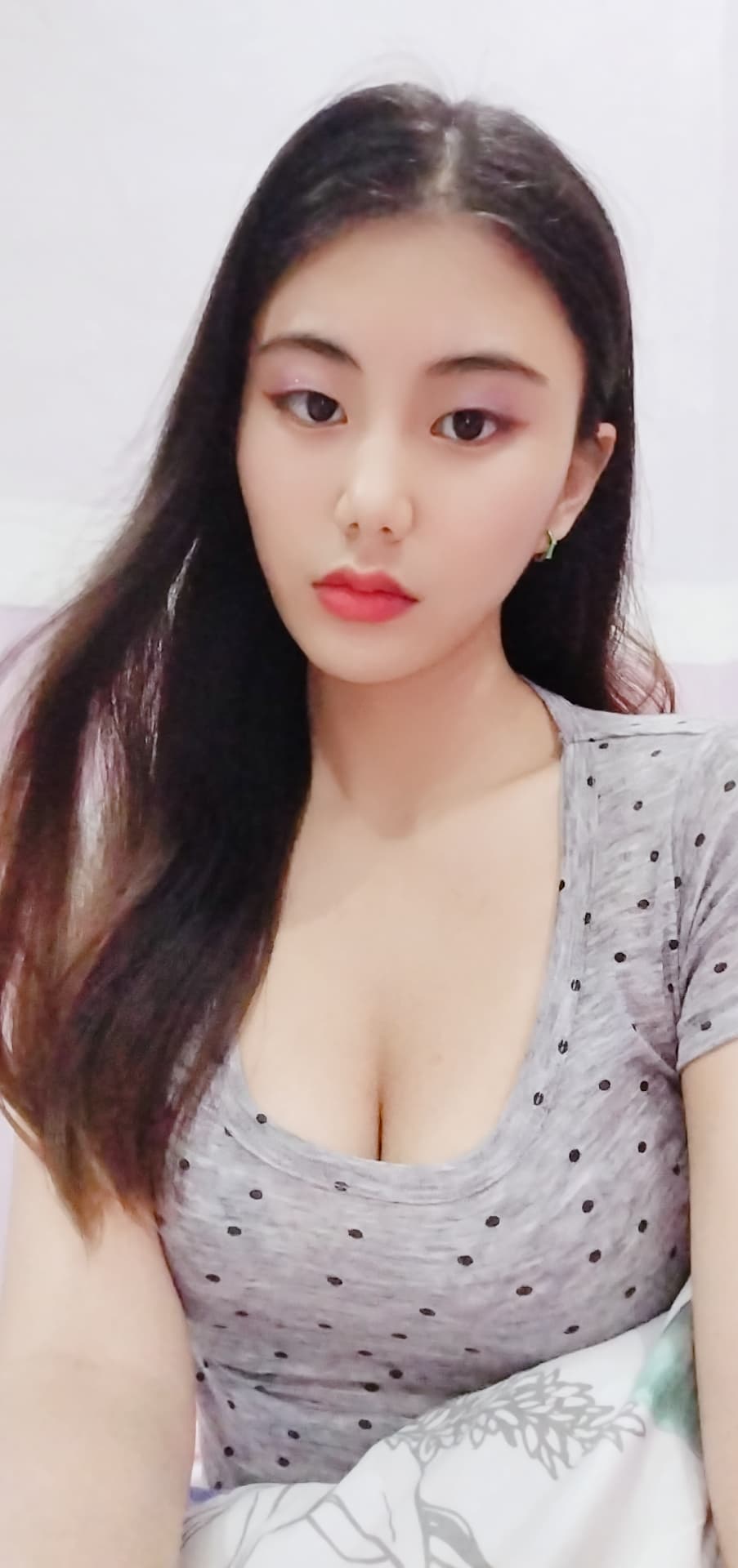 steph, 26