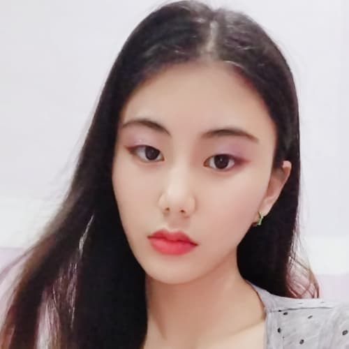 steph, 26, from the Philippines