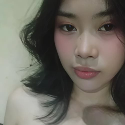 Lin, 25, from the Philippines