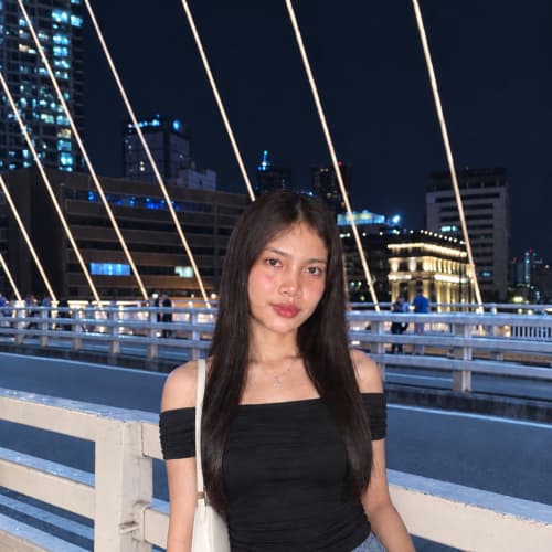 Krysten, 23, from the Philippines