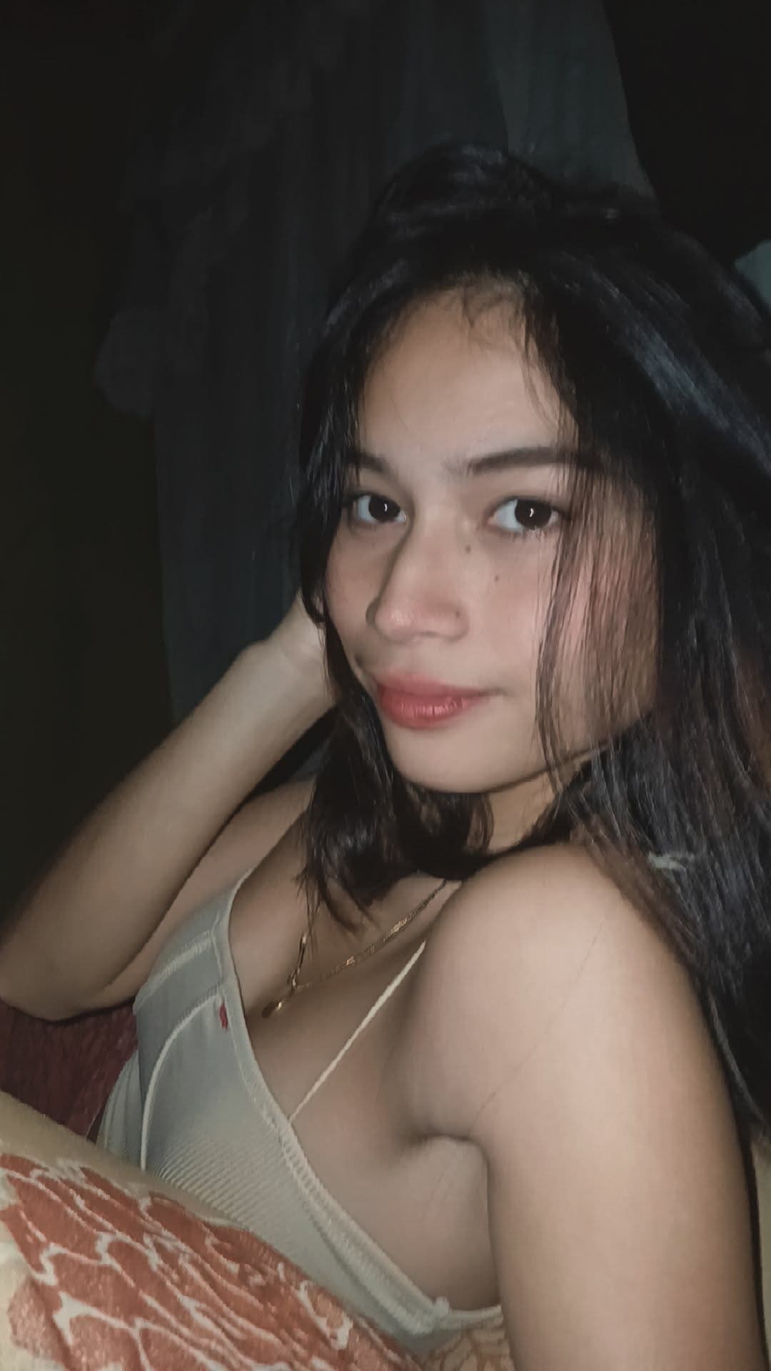 nessy, 21