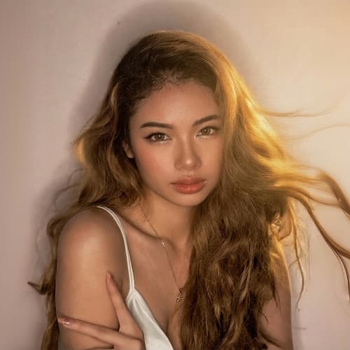 Ceres, 23, from the Philippines